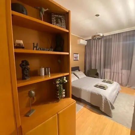 Cozy Mountain Apartament Near The Gondola Lift Bansko Exterior photo